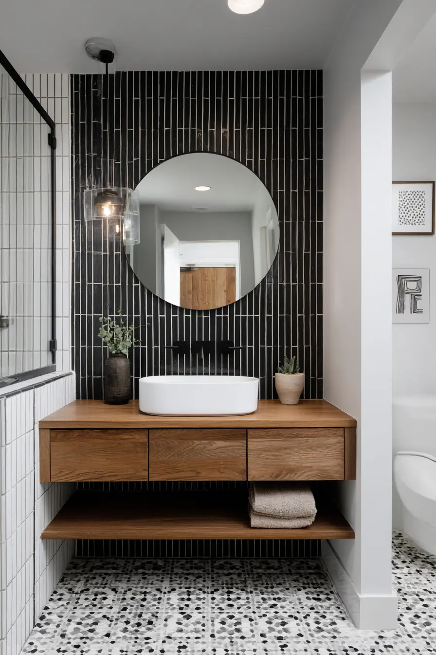 Black and White Bathroom 85280