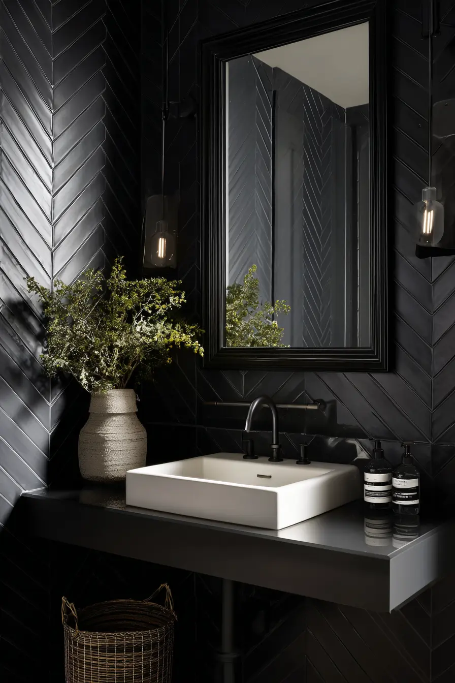 Black and White Bathroom 87558